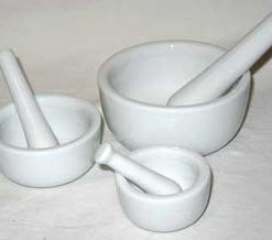 Set Of 3 White Ceramic Mortars And Pestles
